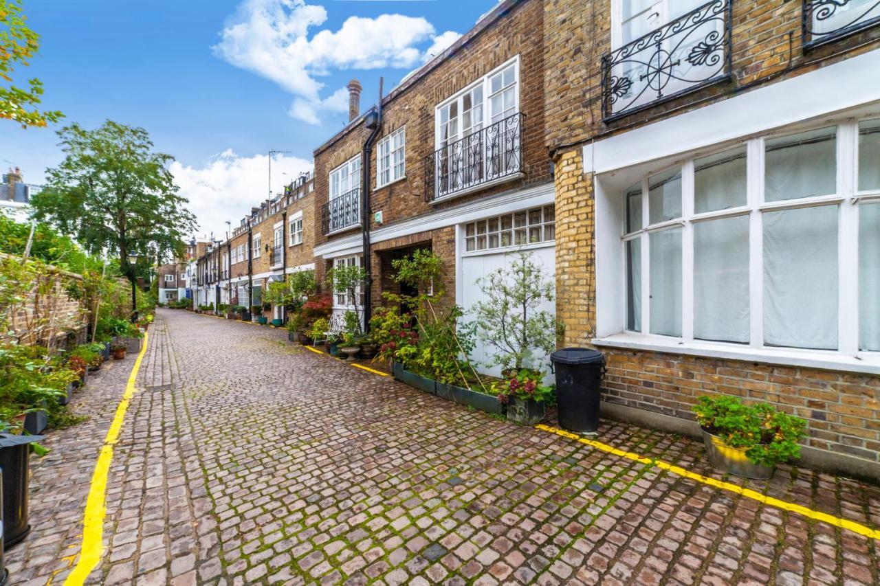 Kynance Mews Rustic And Unique Three Bedroom Mews House With A Private Courtyardロンドン エクステリア 写真